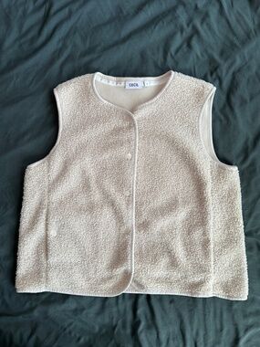 CECIL Cream Teddy Fleece Snap Vest